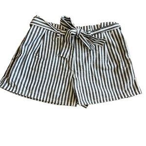 Love Tree High Waist Shorts Size M Women